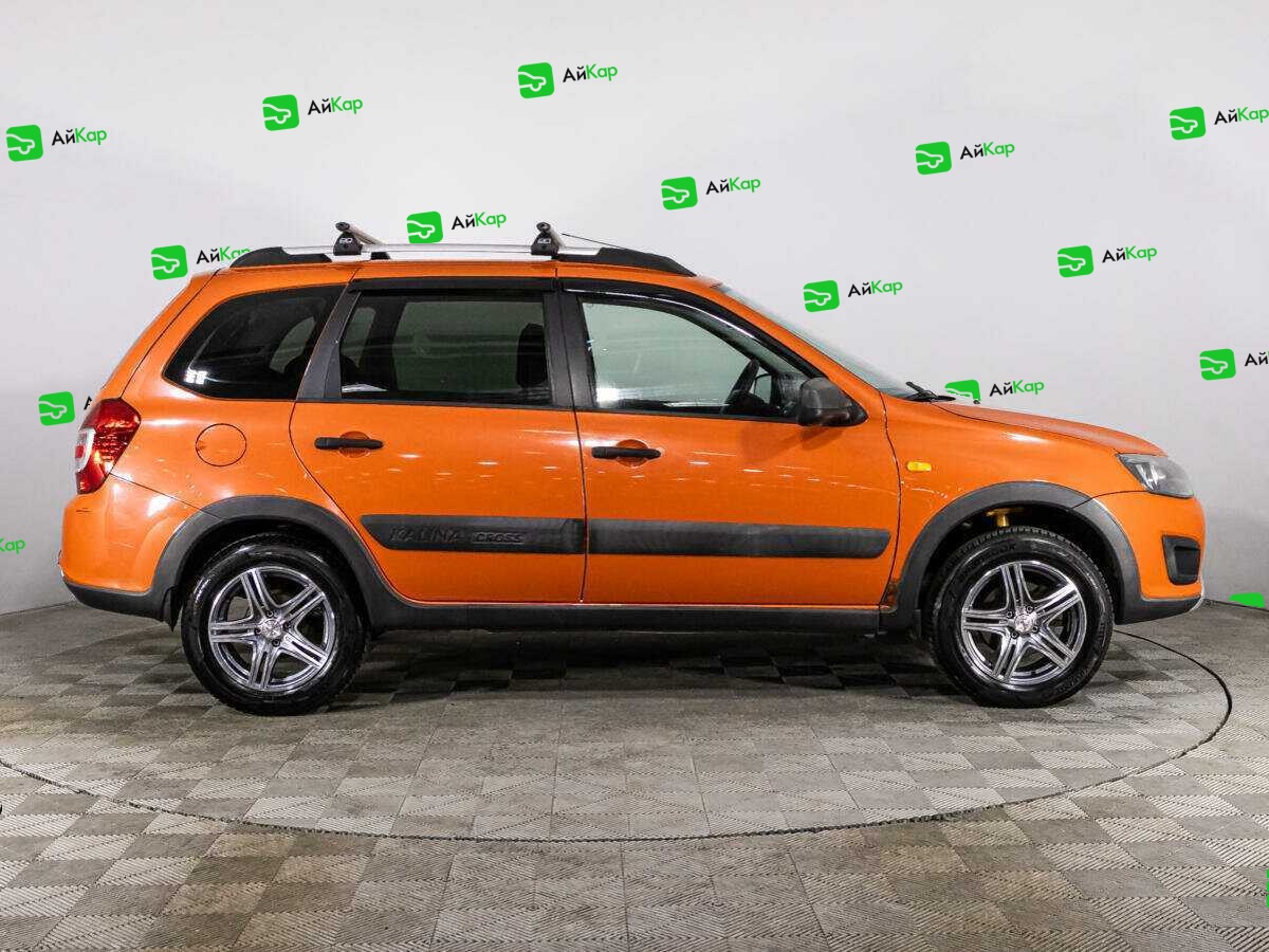 Lada (ВАЗ) Kalina с пробегом — 2015 год. Фото: #3