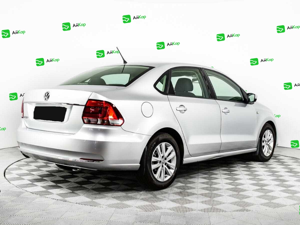 Volkswagen Polo с пробегом — 2016 год. Фото: #4