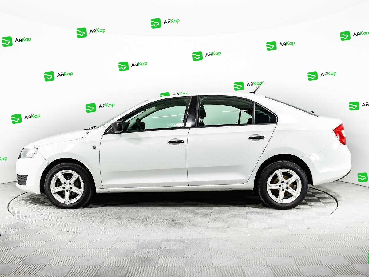 Skoda Rapid с пробегом — 2017 год. Фото: #7