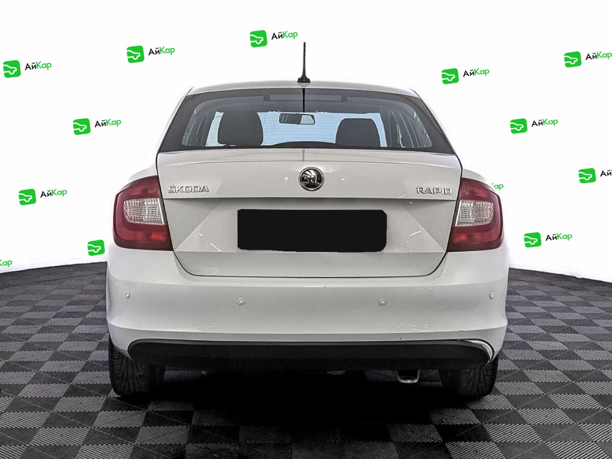 Skoda Rapid с пробегом — 2019 год. Фото: #5