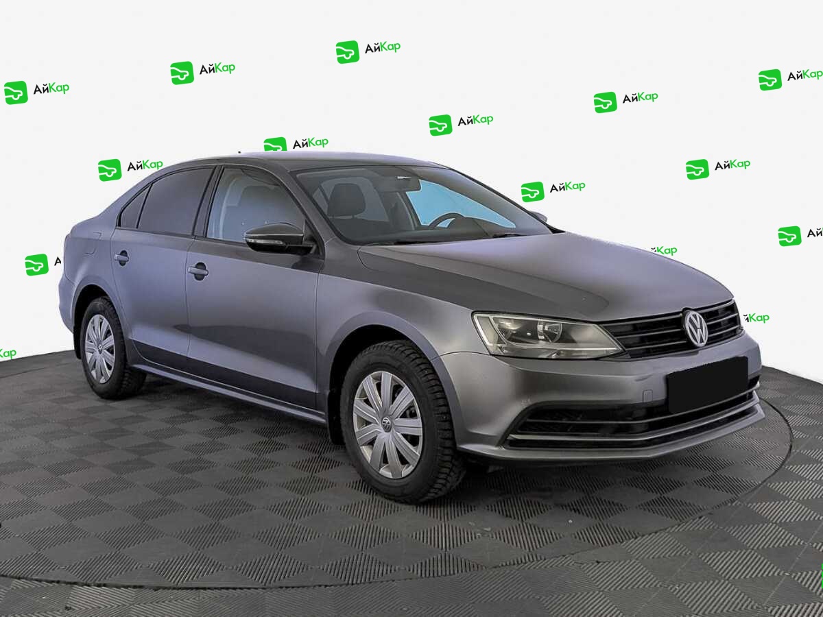 Volkswagen Jetta с пробегом — 2016 год. Фото: #2