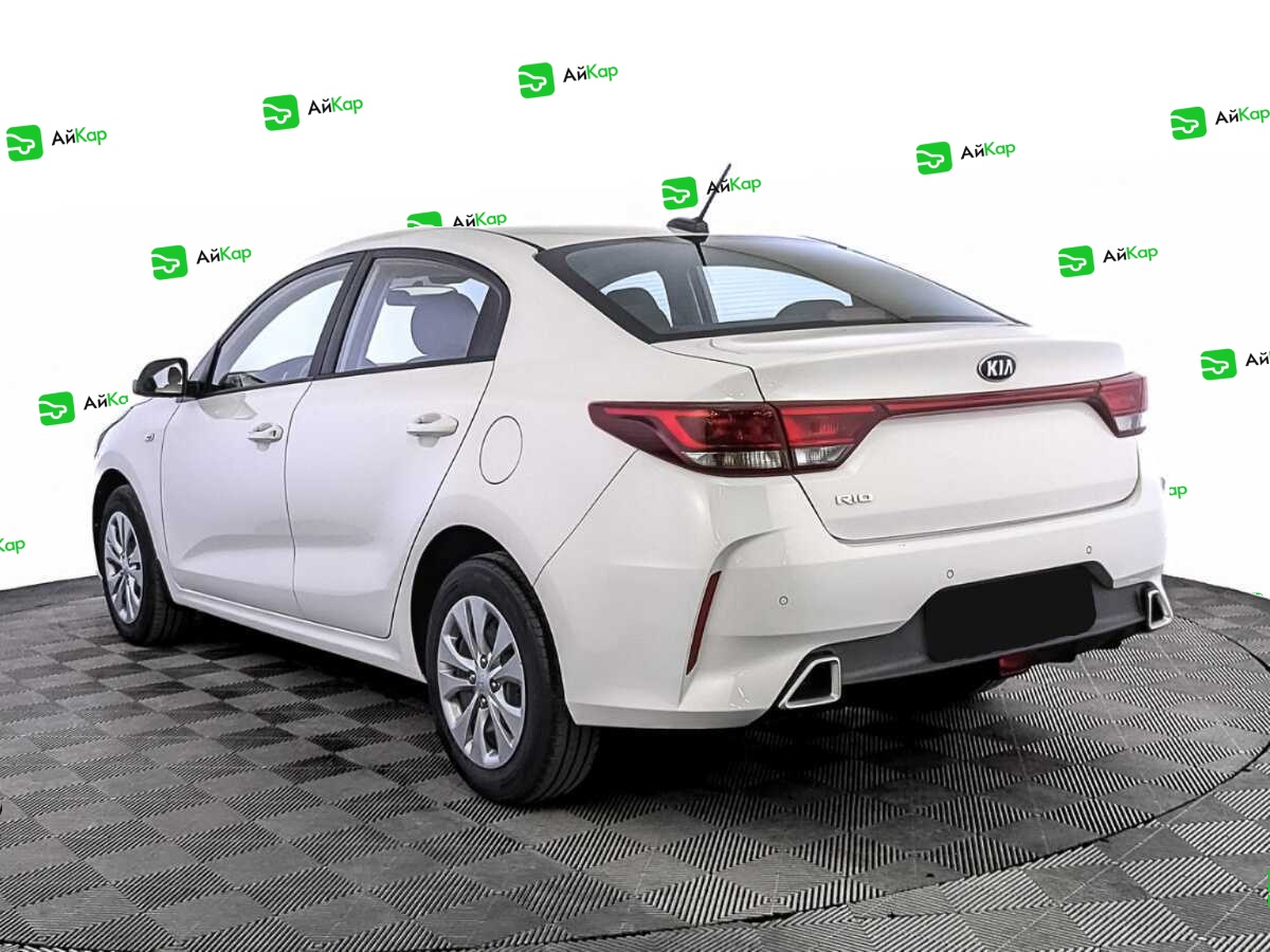 Kia Rio с пробегом — 2021 год. Фото: #6