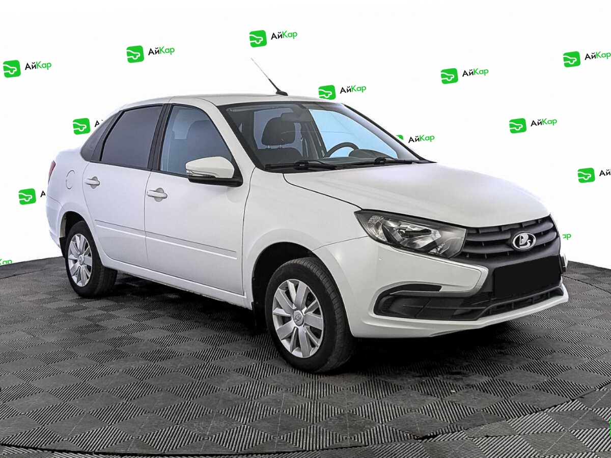 Lada (ВАЗ) Granta с пробегом — 2022 год. Фото: #2