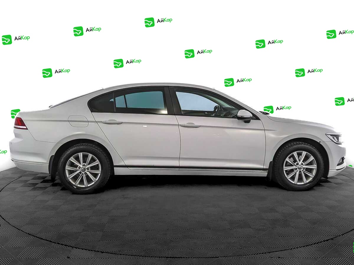 Volkswagen Passat с пробегом — 2016 год. Фото: #3