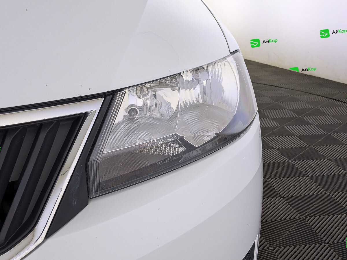 Skoda Rapid с пробегом — 2017 год. Фото: #10