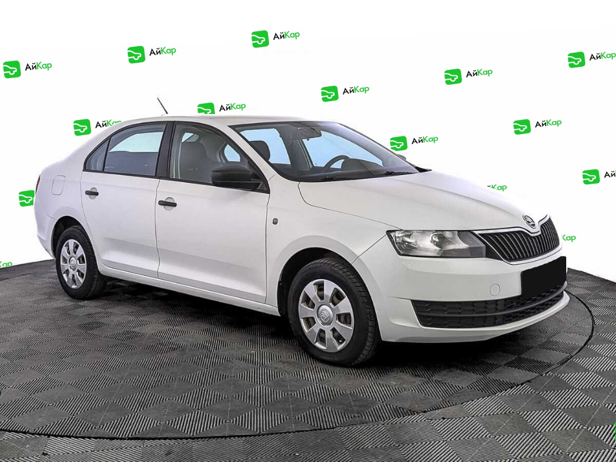 Skoda Rapid с пробегом — 2017 год. Фото: #2