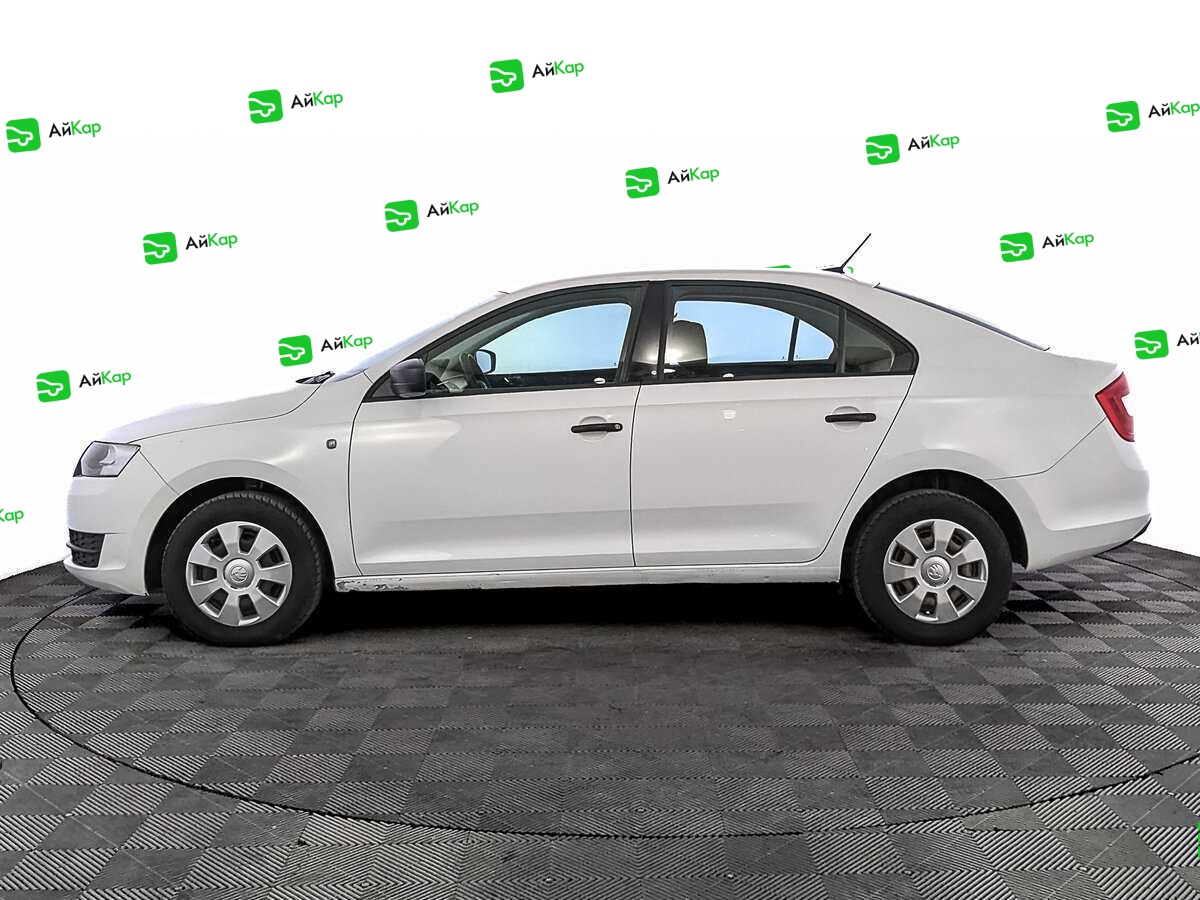 Skoda Rapid с пробегом — 2017 год. Фото: #7