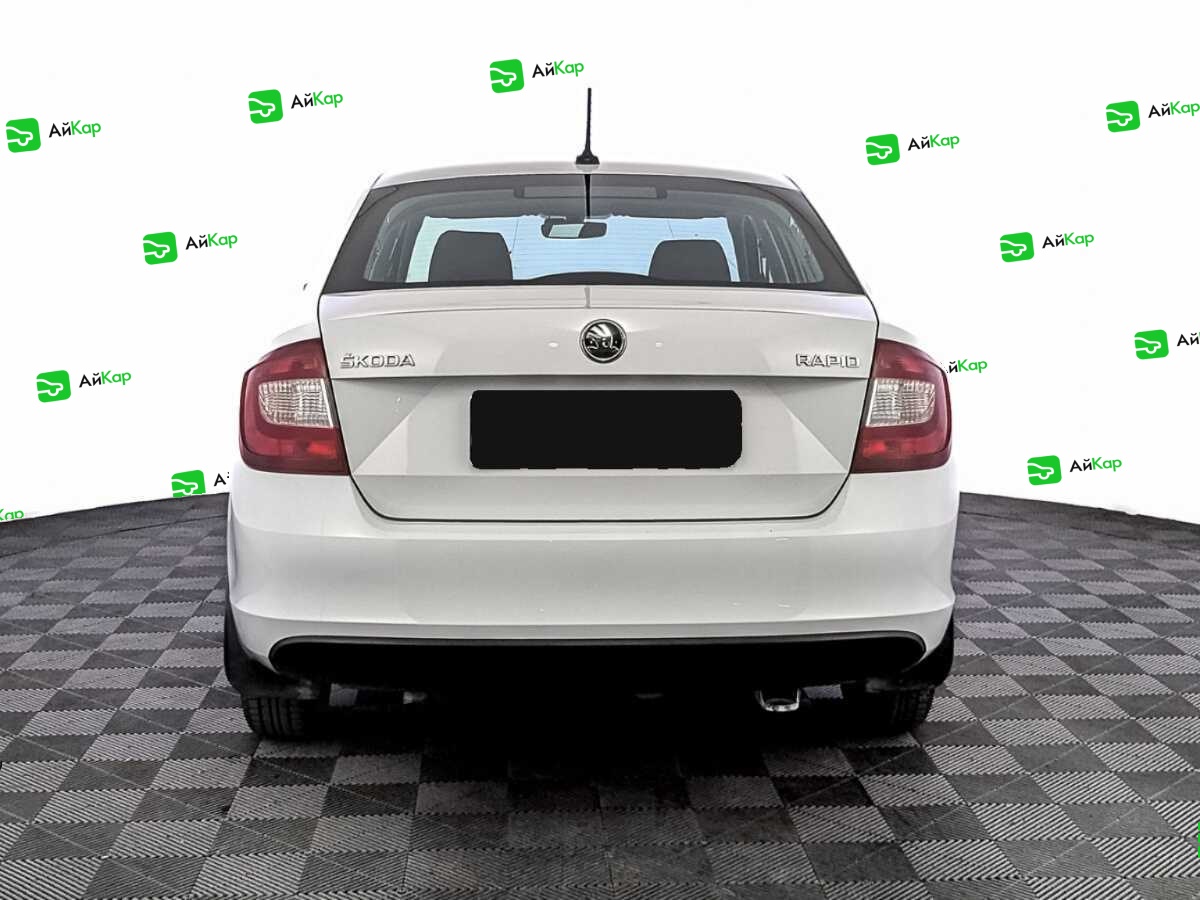 Skoda Rapid с пробегом — 2019 год. Фото: #5