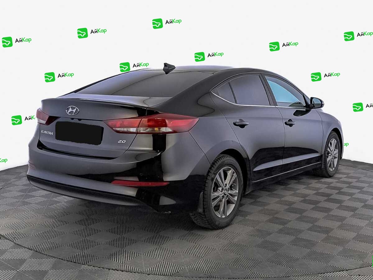 Hyundai Elantra с пробегом — 2017 год. Фото: #4