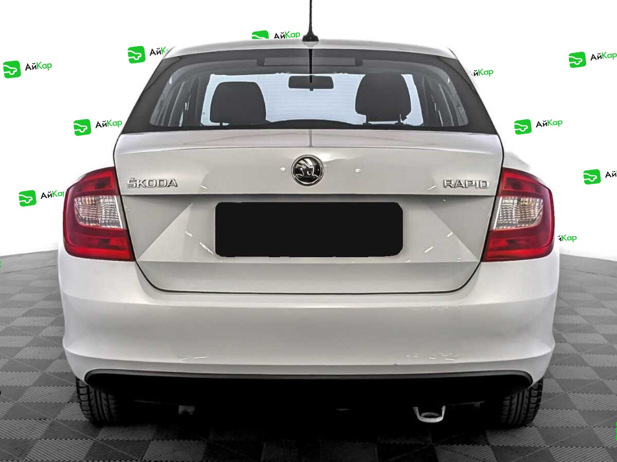 Skoda Rapid с пробегом — 2017 год. Фото: #5