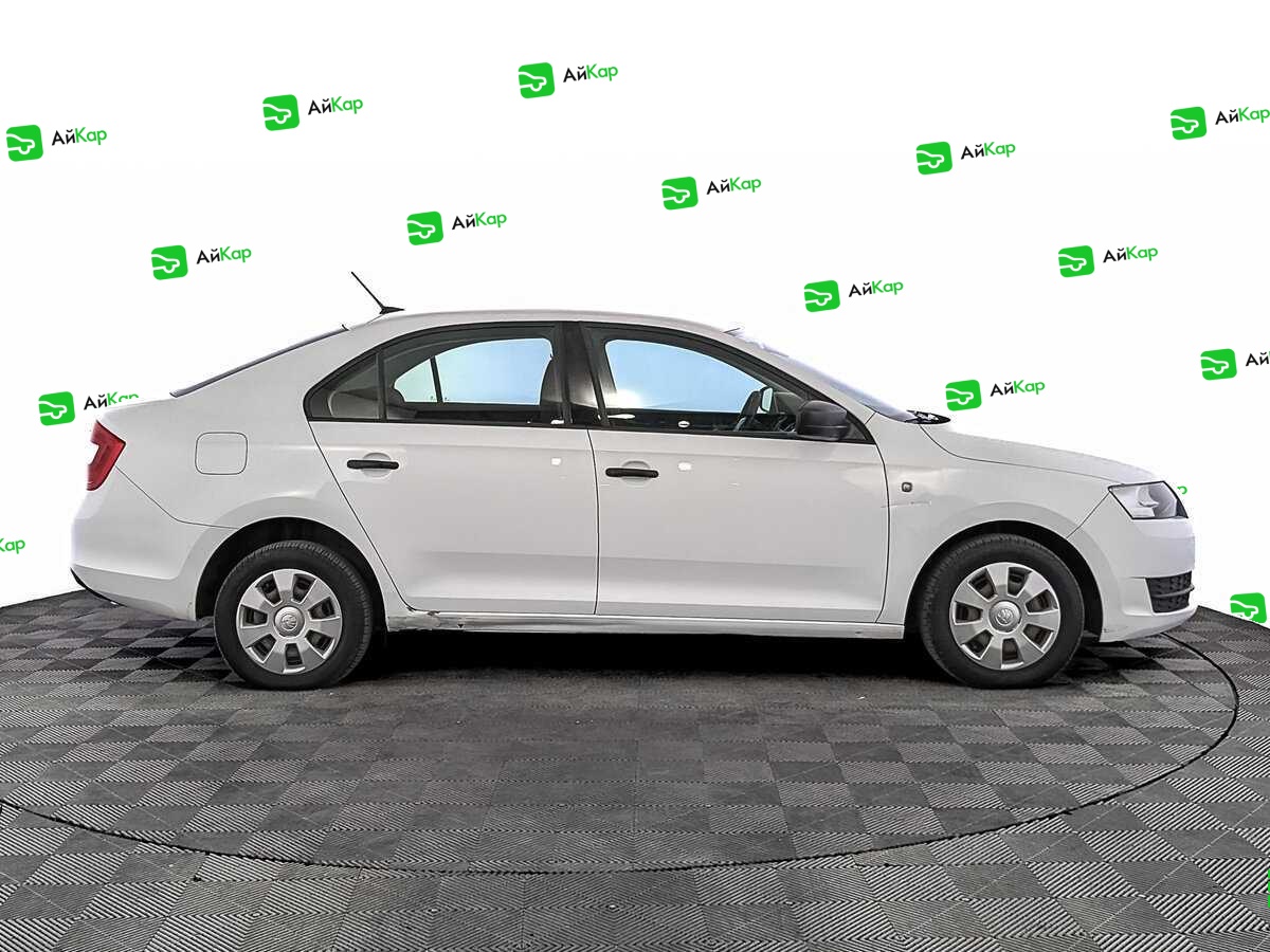 Skoda Rapid с пробегом — 2017 год. Фото: #3