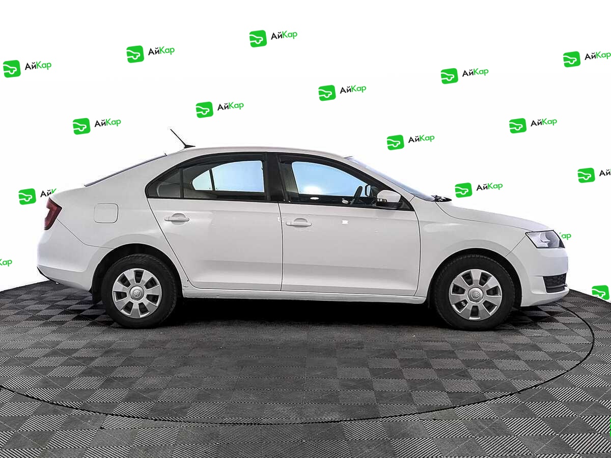 Skoda Rapid с пробегом — 2019 год. Фото: #3