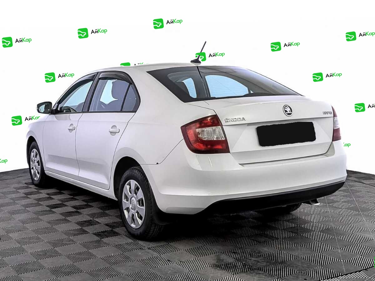 Skoda Rapid с пробегом — 2019 год. Фото: #6