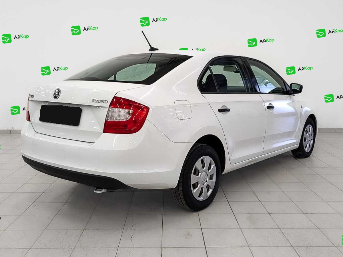 Skoda Rapid с пробегом — 2017 год. Фото: #3
