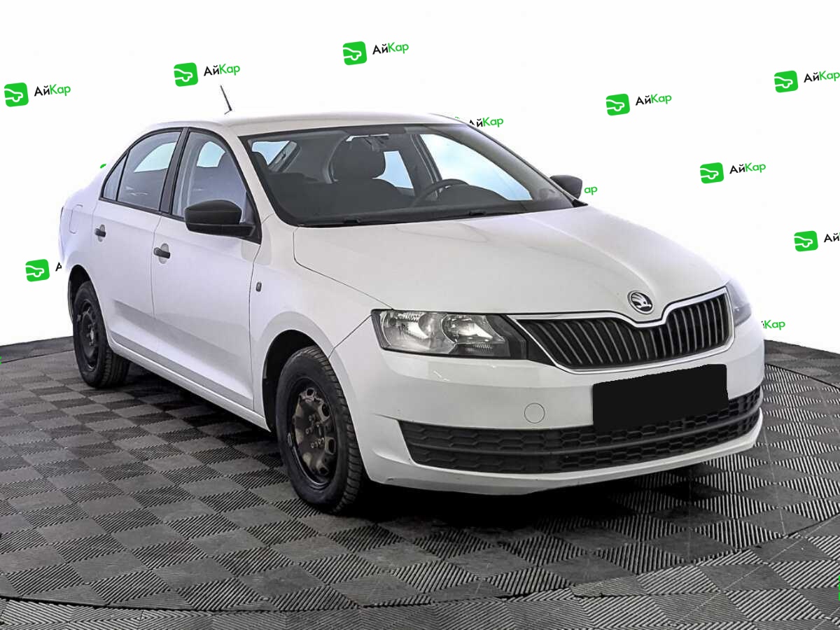 Skoda Rapid с пробегом — 2017 год. Фото: #2