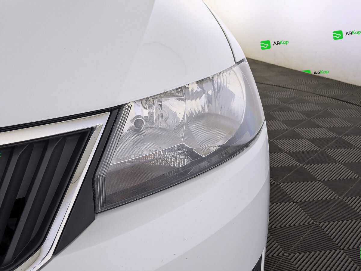 Skoda Rapid с пробегом — 2017 год. Фото: #10