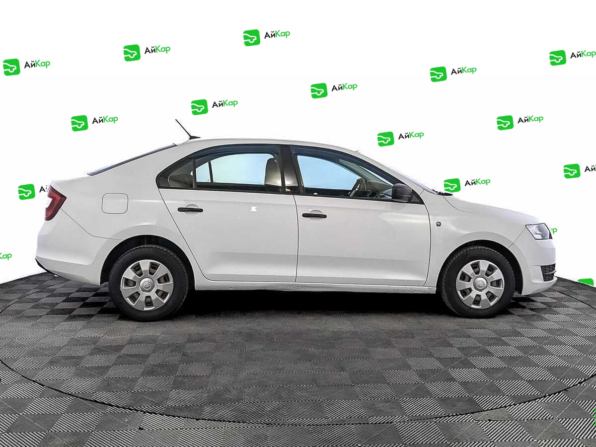 Skoda Rapid с пробегом — 2017 год. Фото: #3
