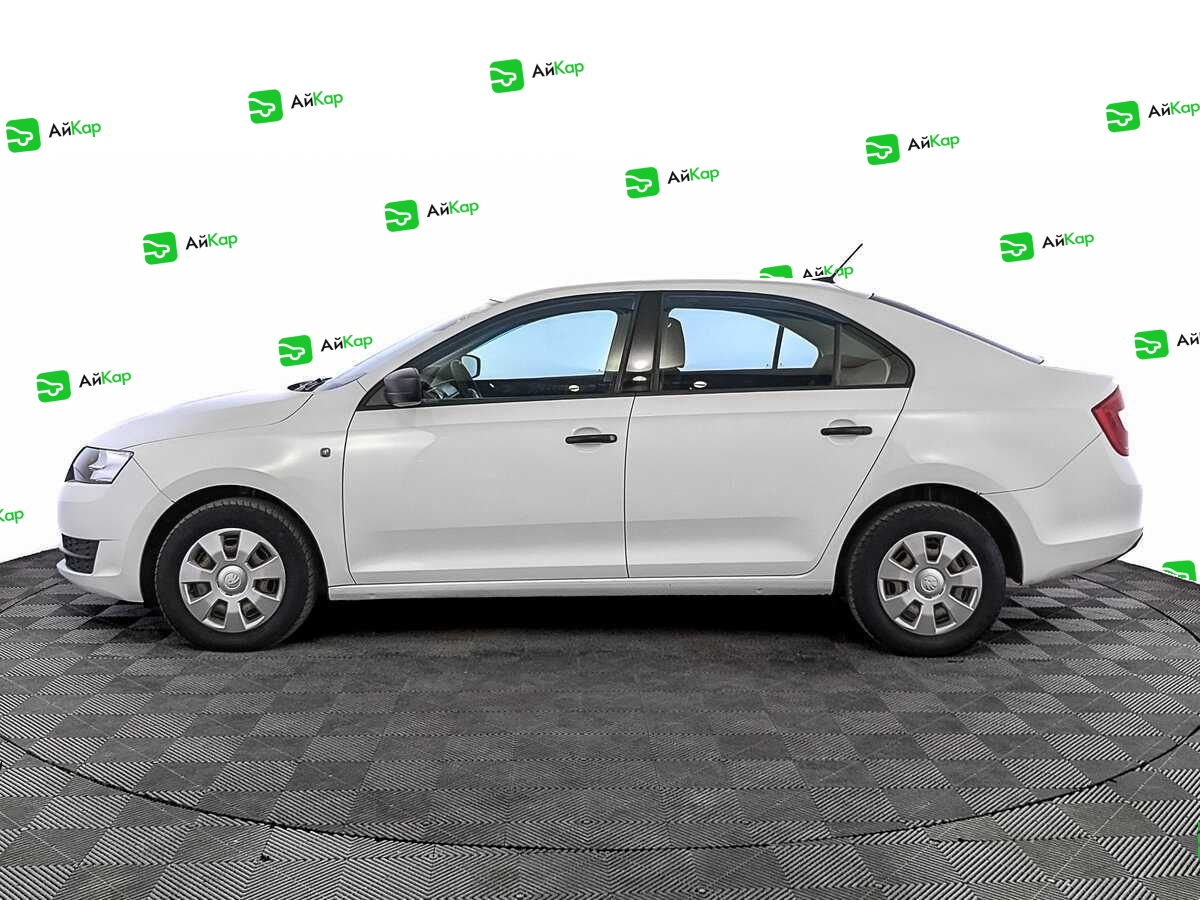Skoda Rapid с пробегом — 2017 год. Фото: #7