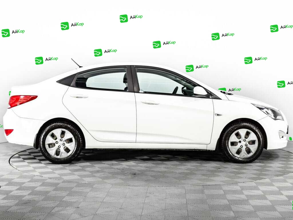 Hyundai Solaris с пробегом — 2016 год. Фото: #3