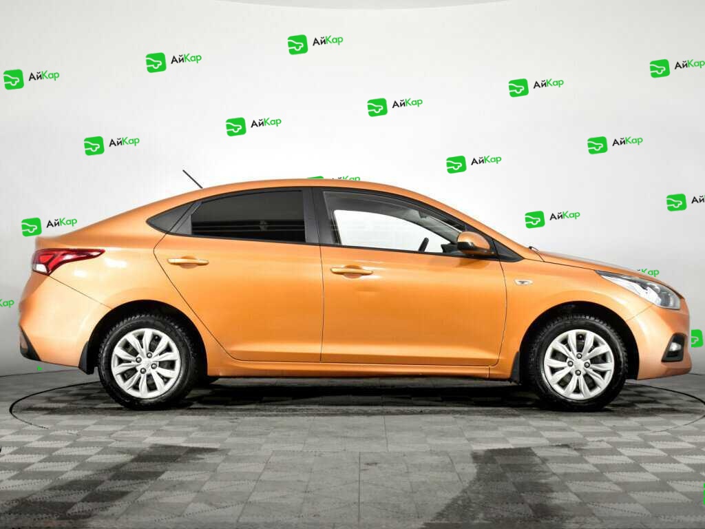 Hyundai Solaris с пробегом — 2017 год. Фото: #3