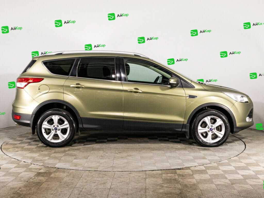 Ford Kuga с пробегом — 2014 год. Фото: #3