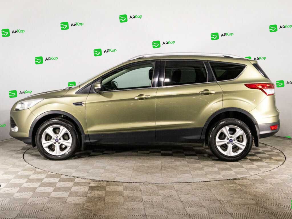 Ford Kuga с пробегом — 2014 год. Фото: #7