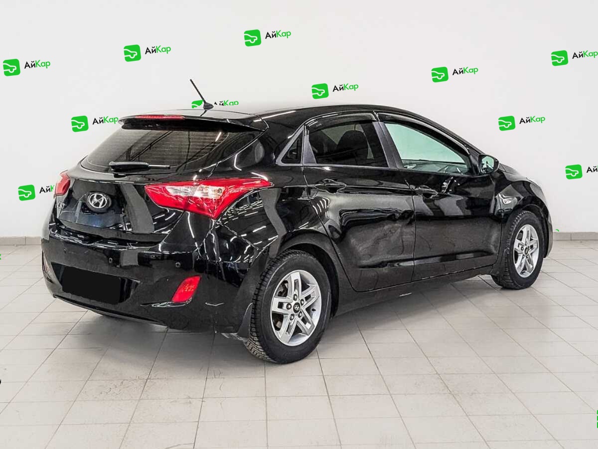 Hyundai i30 с пробегом — 2015 год. Фото: #4