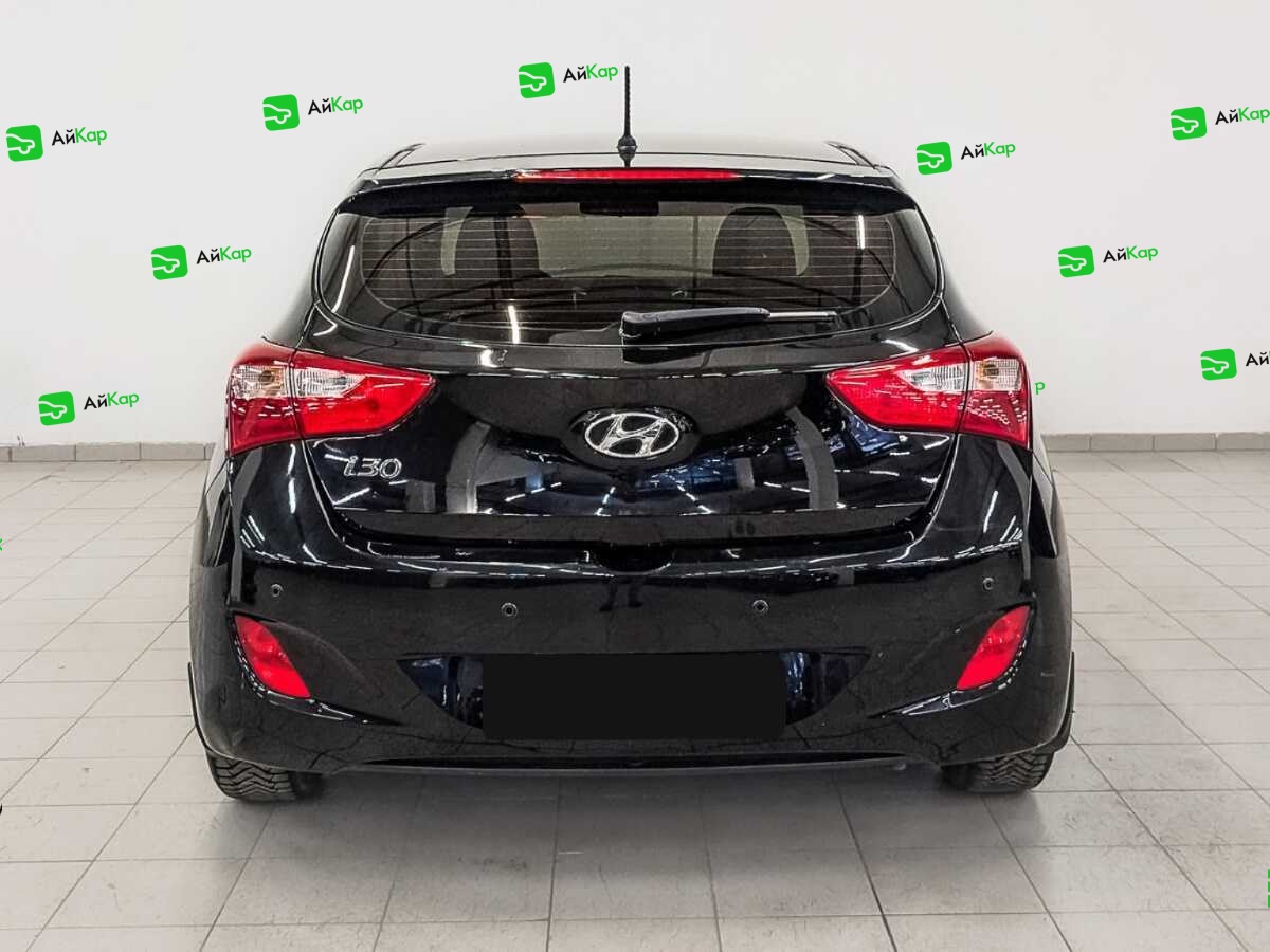 Hyundai i30 с пробегом — 2015 год. Фото: #5