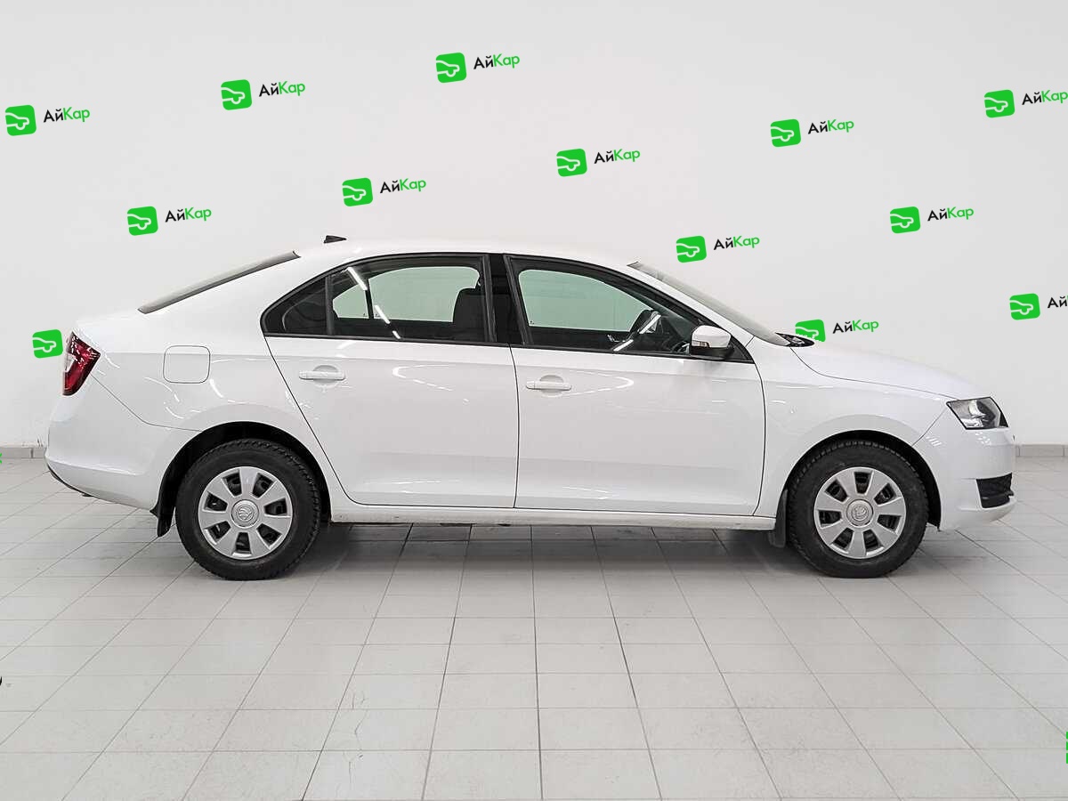 Skoda Rapid с пробегом — 2017 год. Фото: #3