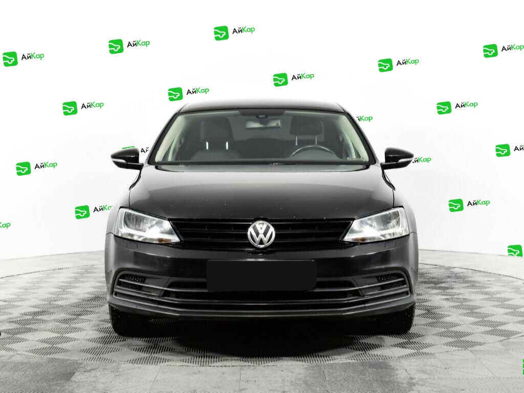 Volkswagen Jetta с пробегом — 2015 год. Фото: #1