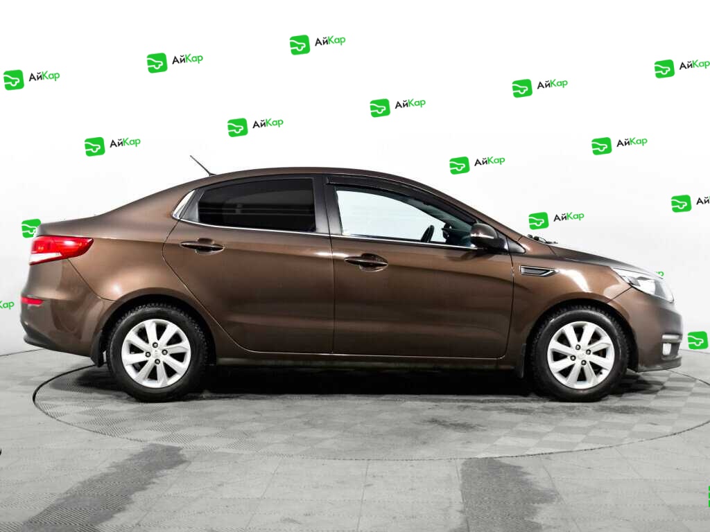 Kia Rio с пробегом — 2015 год. Фото: #3