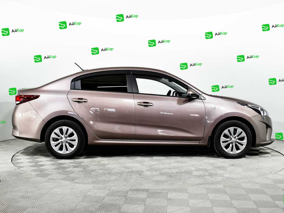 Kia Rio с пробегом — 2021 год. Фото: #3