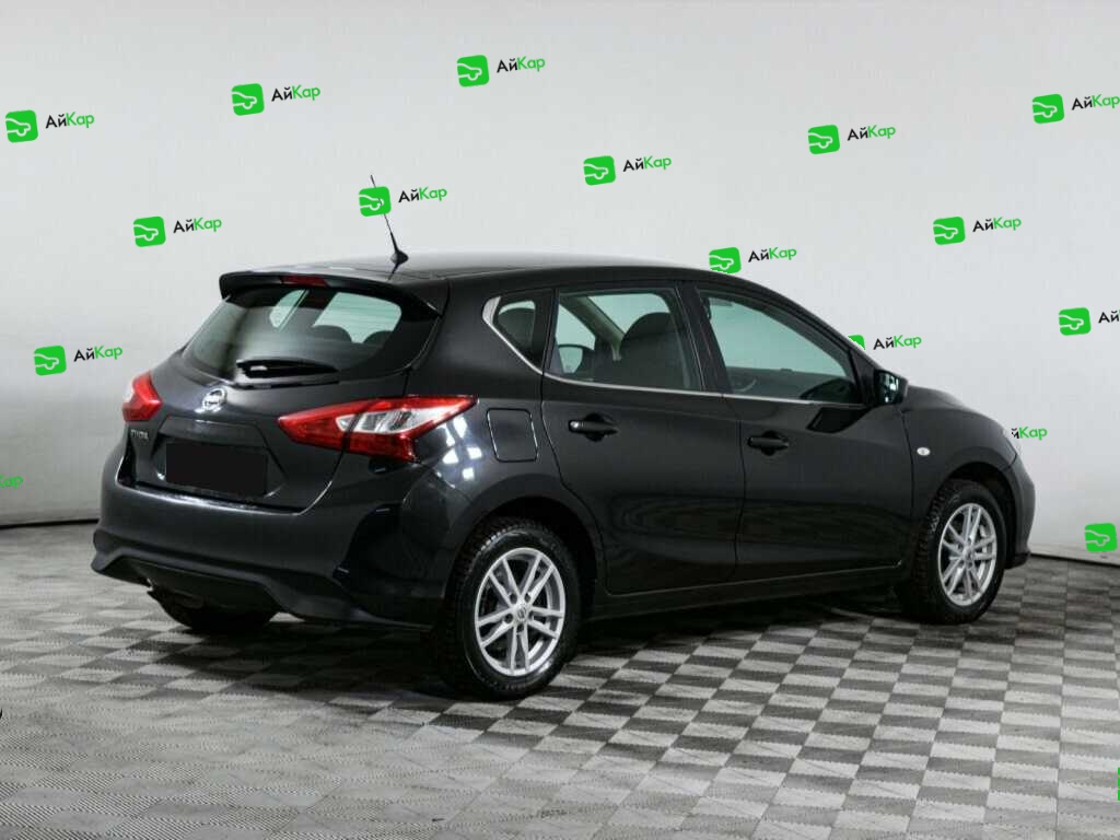 Nissan Tiida с пробегом — 2015 год. Фото: #3