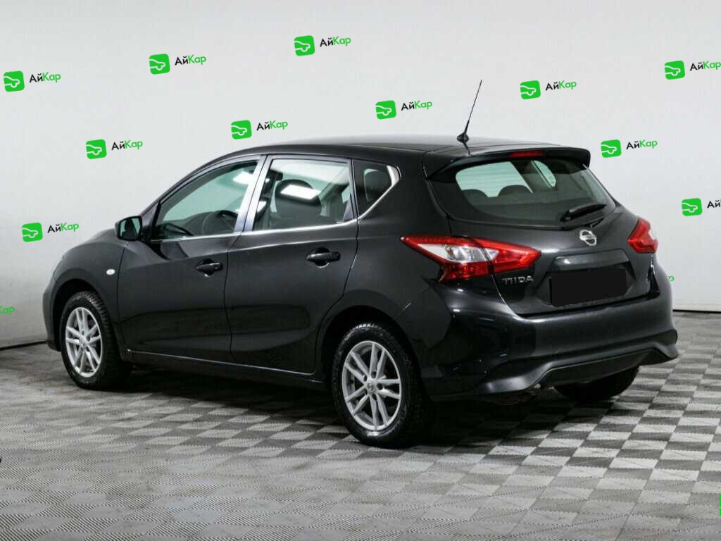 Nissan Tiida с пробегом — 2015 год. Фото: #5