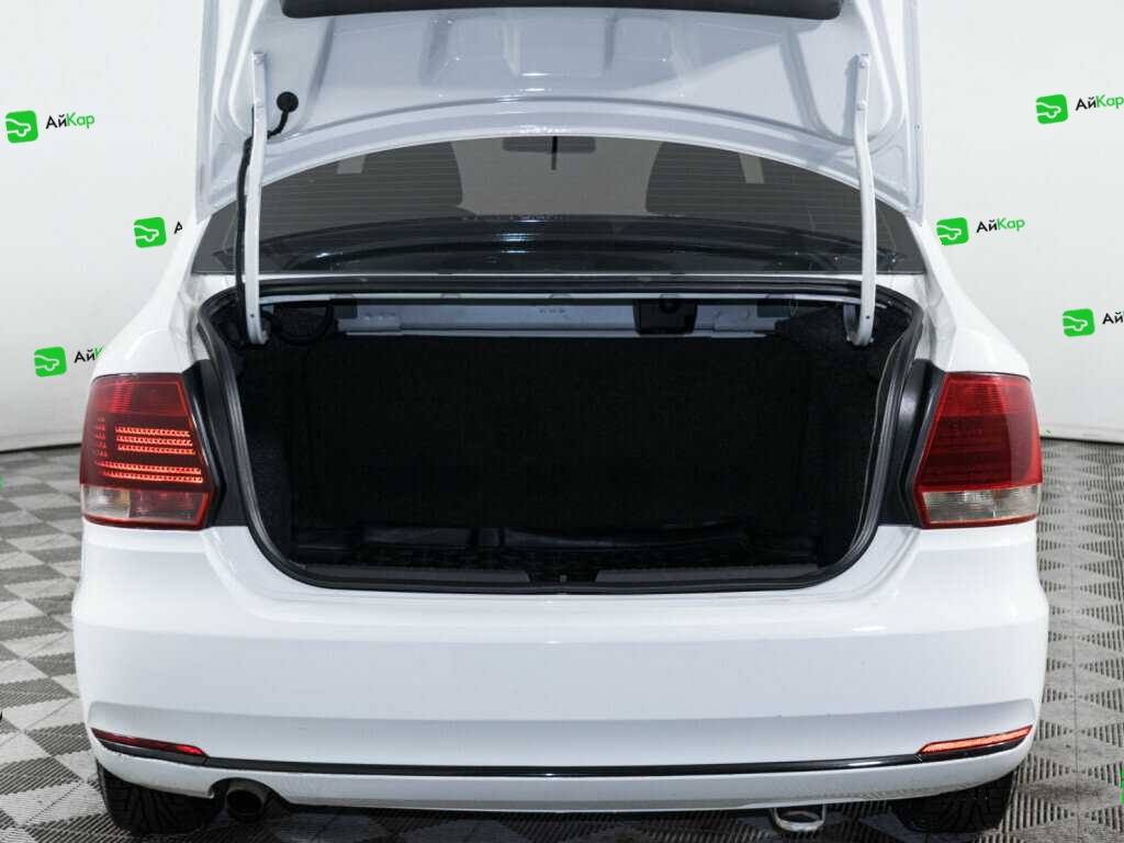 Volkswagen Polo с пробегом — 2019 год. Фото: #6