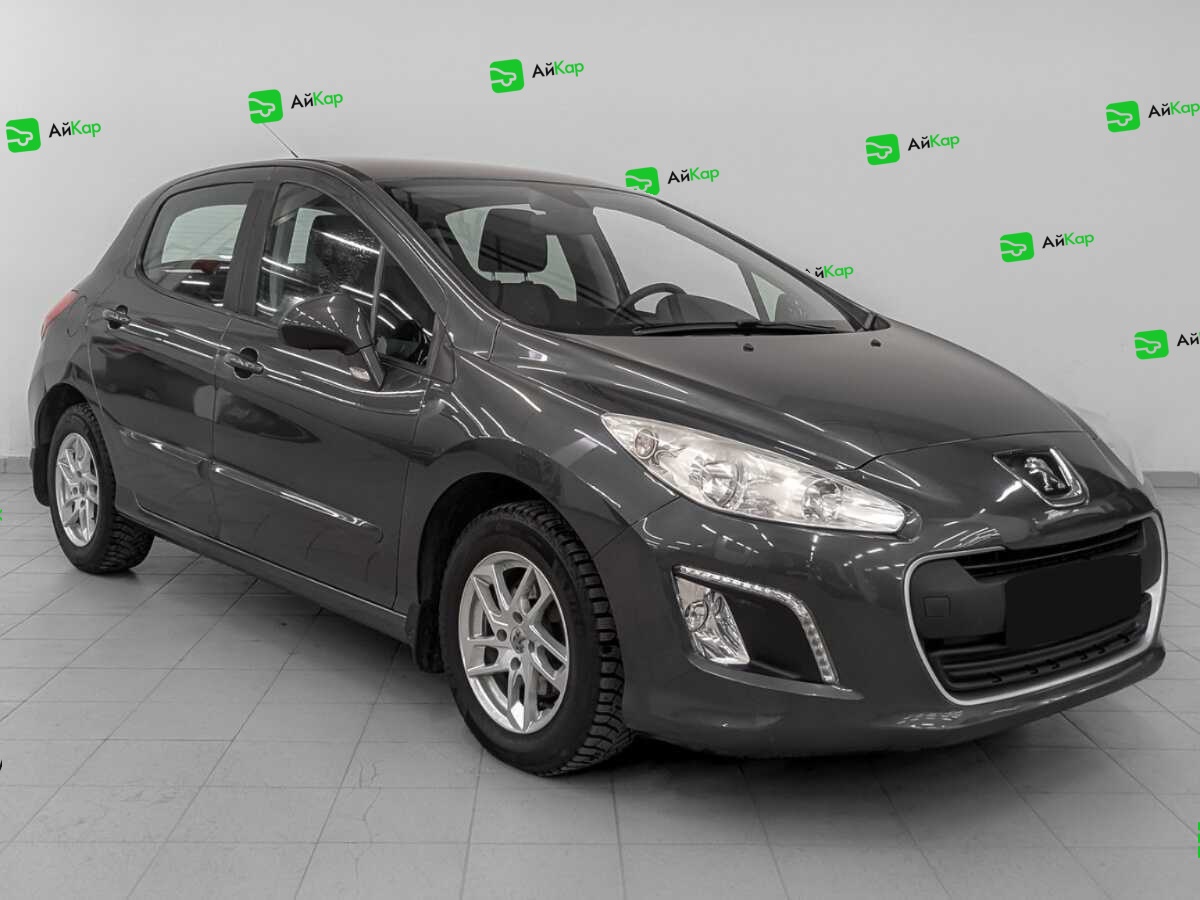 Peugeot 308 с пробегом — 2012 год. Фото: #2
