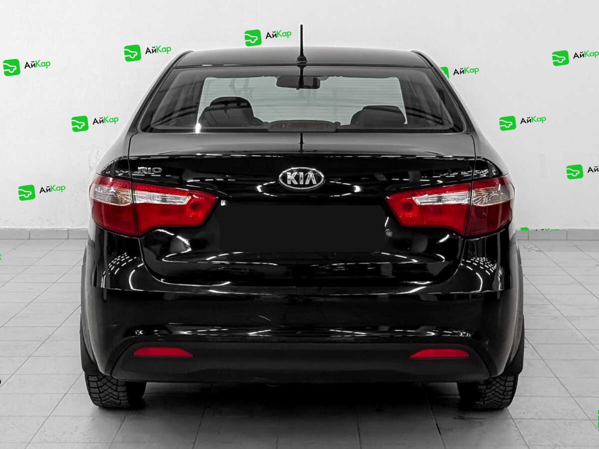 Kia Rio с пробегом — 2013 год. Фото: #5