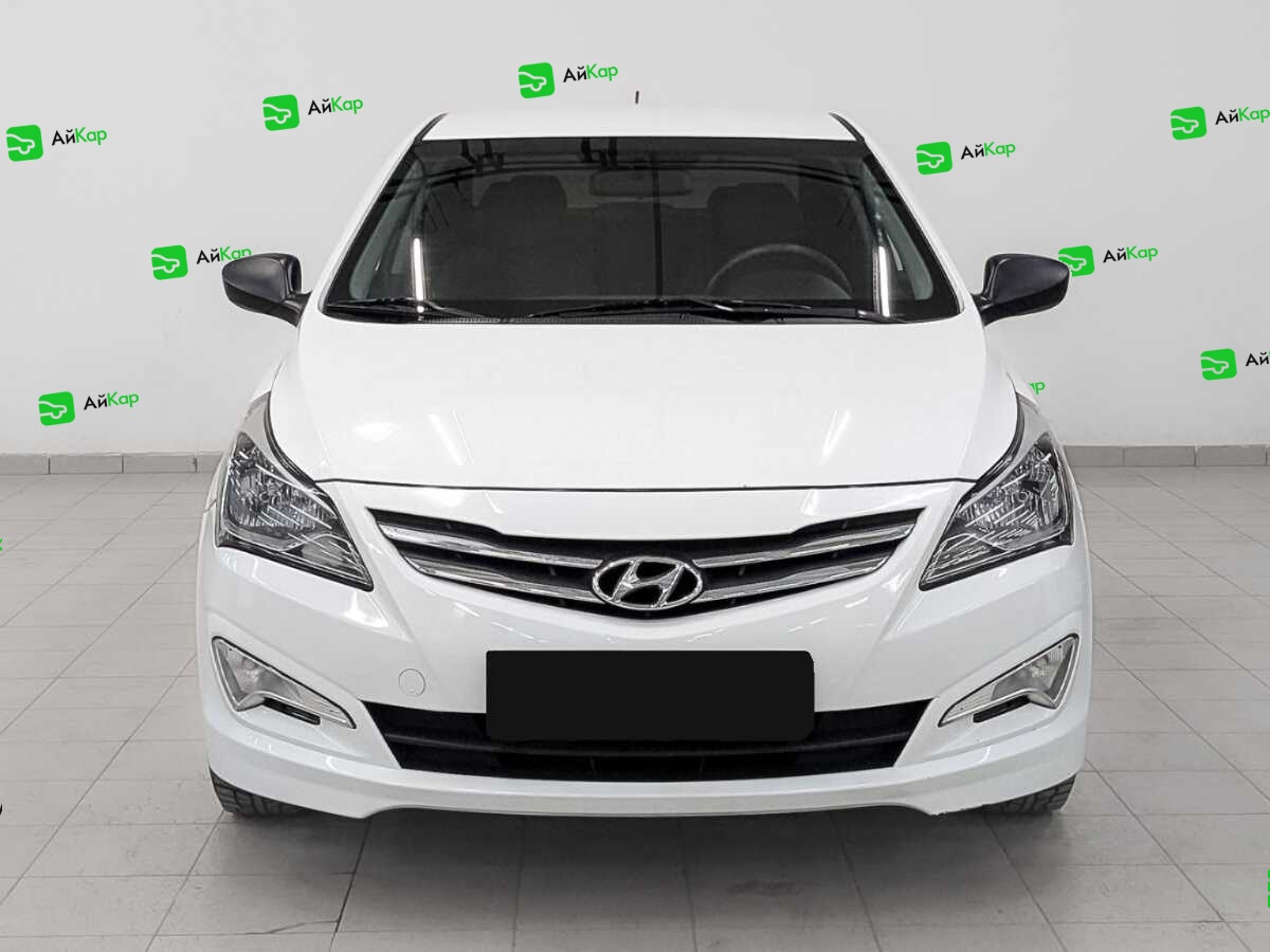 Hyundai Solaris с пробегом — 2015 год. Фото: #1