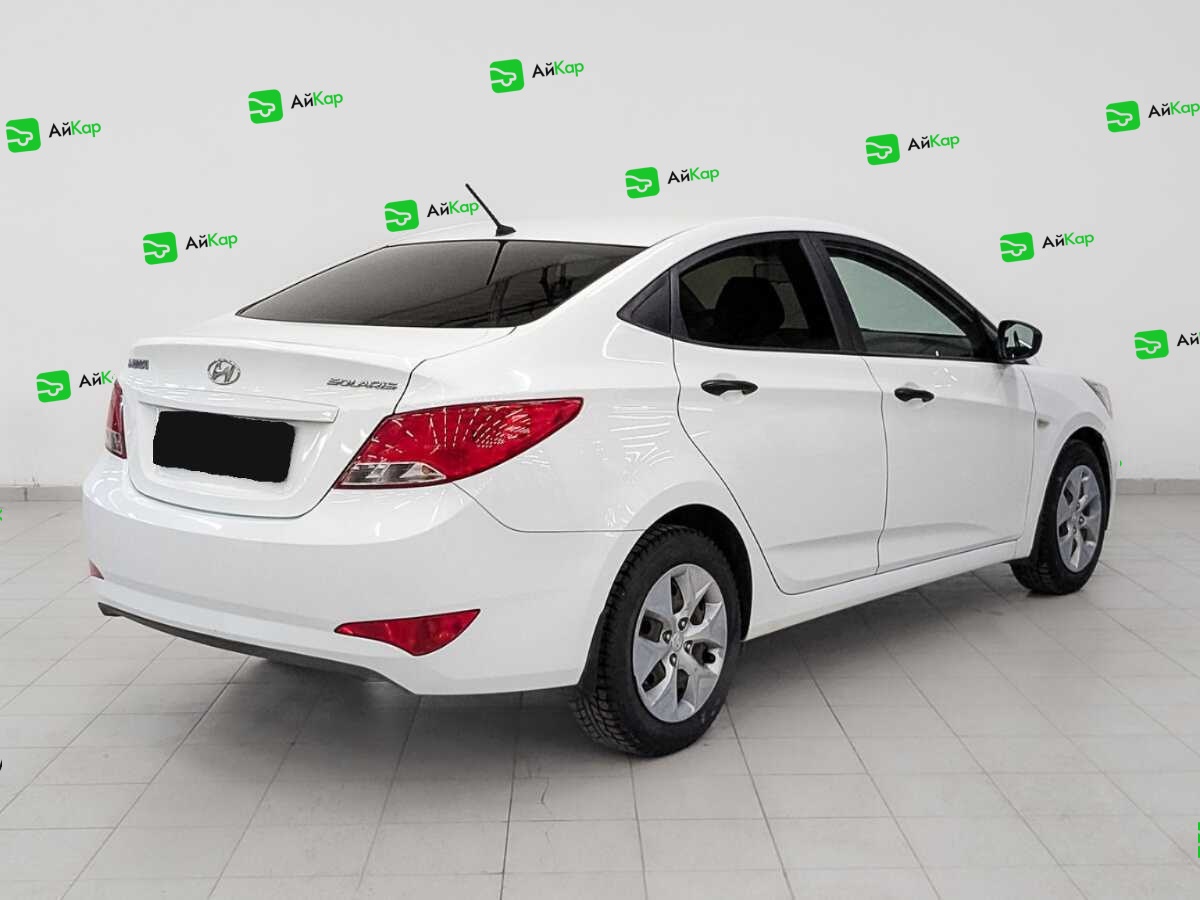 Hyundai Solaris с пробегом — 2015 год. Фото: #4