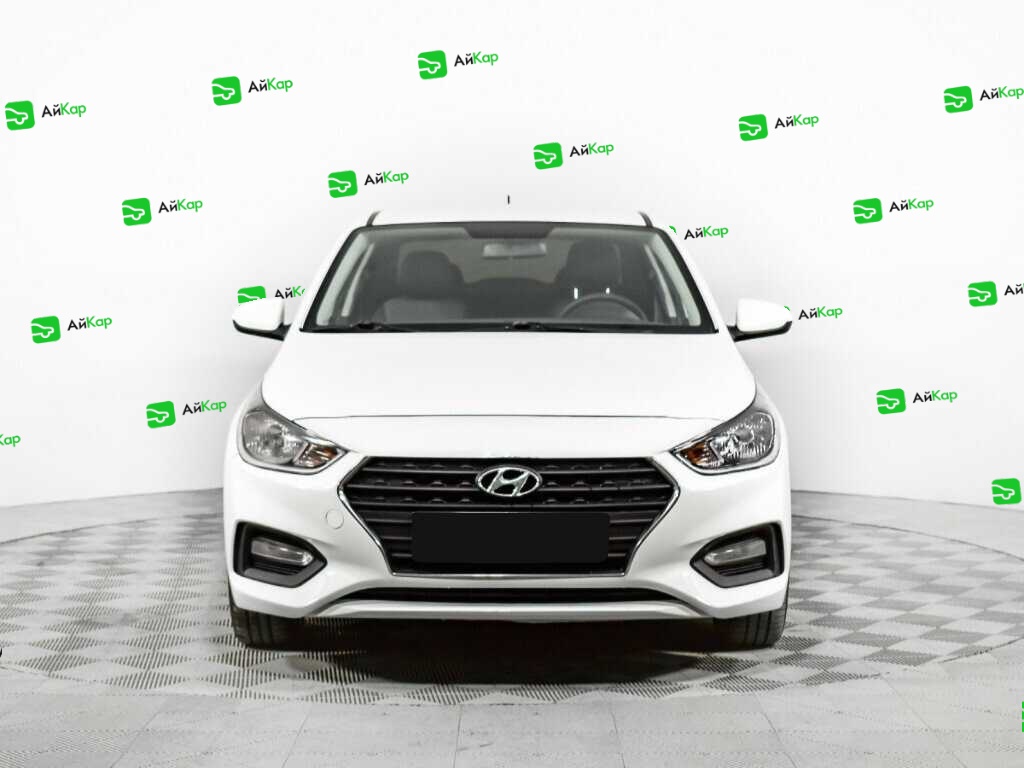 Hyundai Solaris с пробегом — 2017 год. Фото: #1