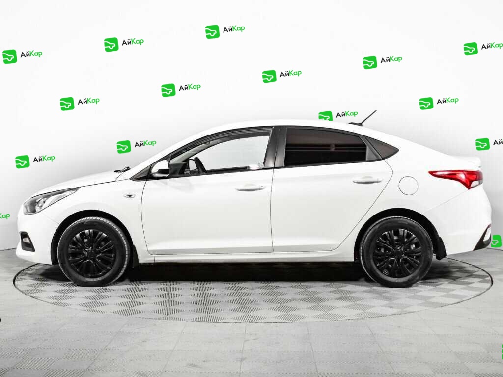 Hyundai Solaris с пробегом — 2017 год. Фото: #7