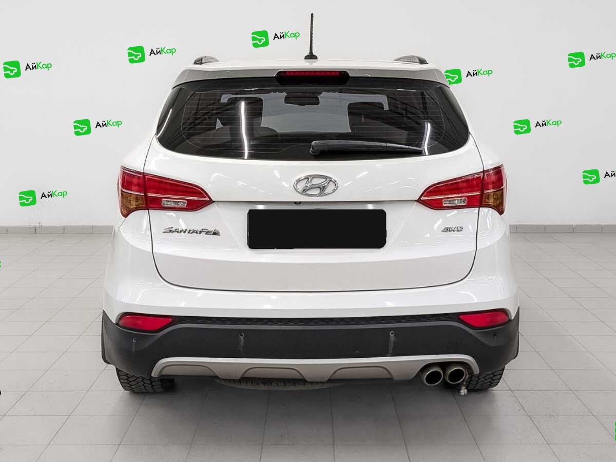 Hyundai Santa Fe с пробегом — 2014 год. Фото: #5