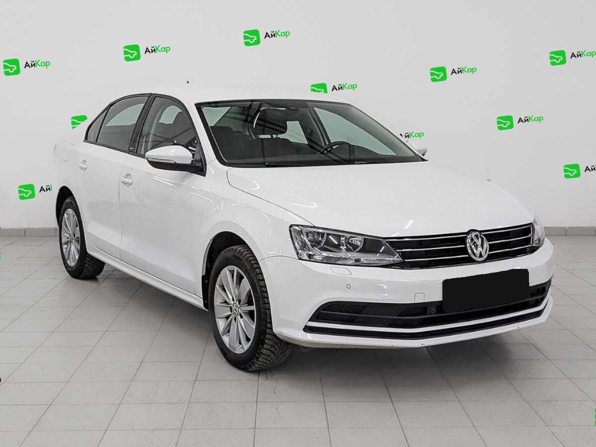 Volkswagen Jetta с пробегом — 2016 год. Фото: #2