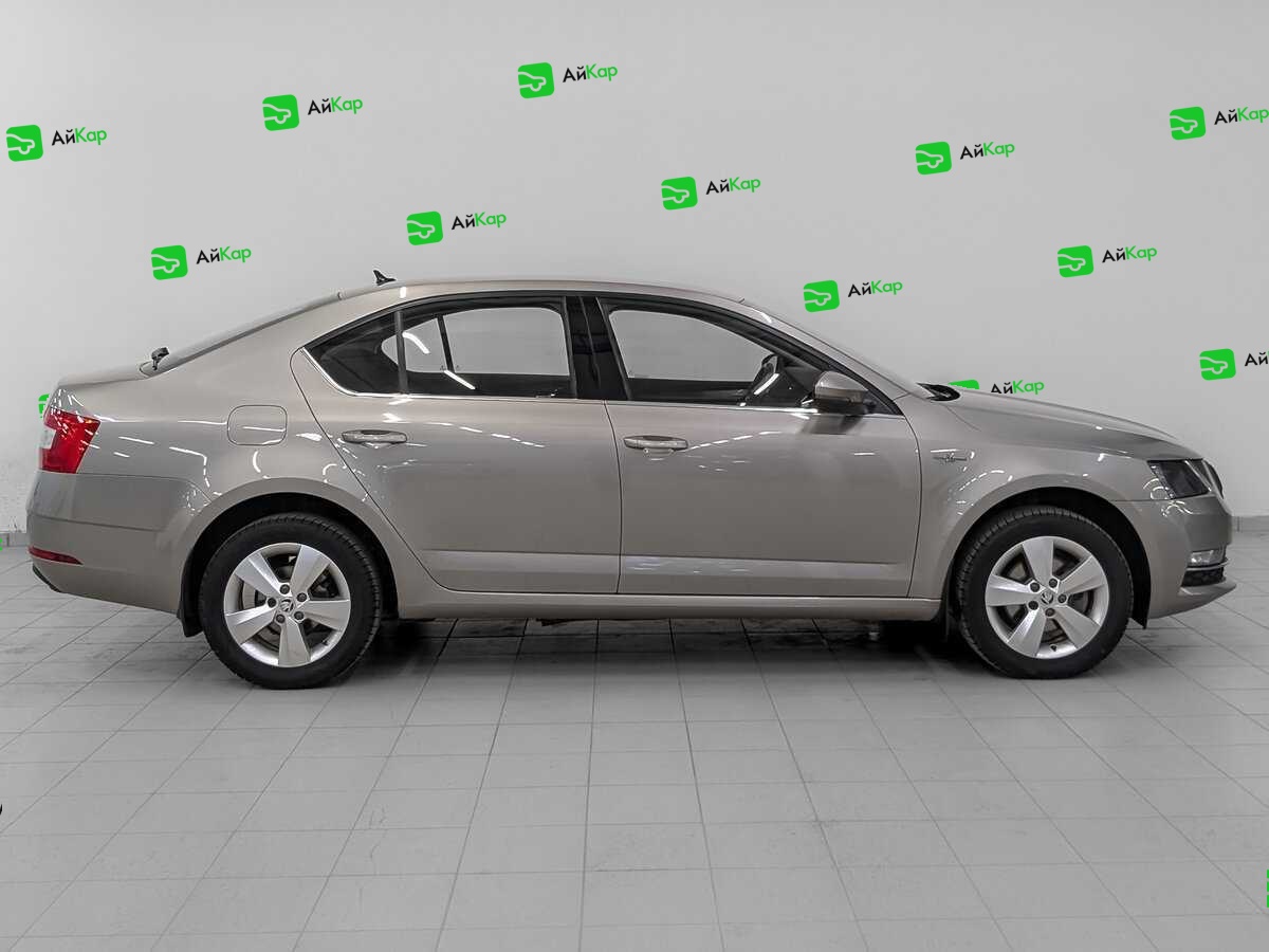 Skoda Octavia с пробегом — 2020 год. Фото: #3