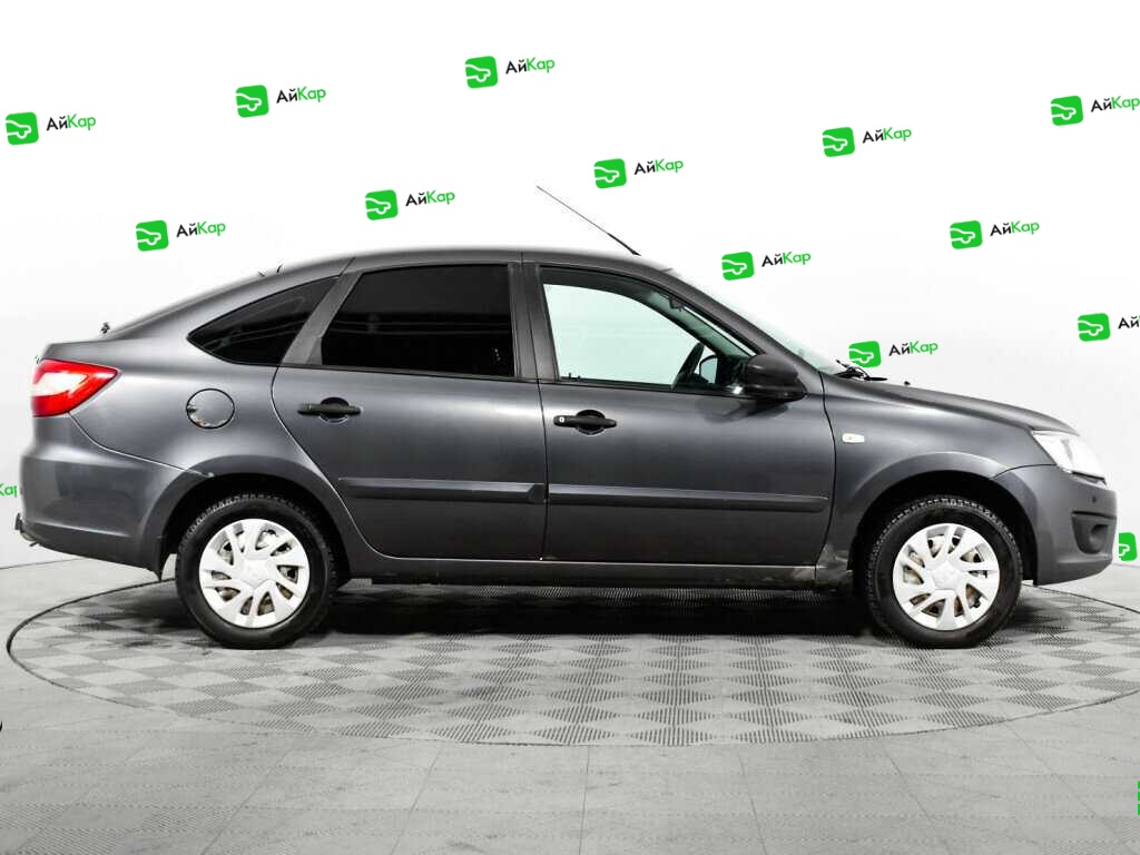 Lada (ВАЗ) Granta с пробегом — 2018 год. Фото: #3