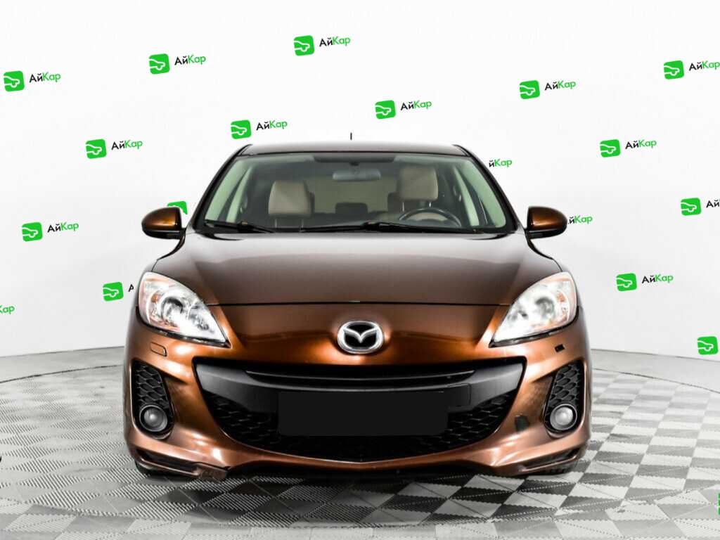 Mazda 3 с пробегом — 2012 год. Фото: #1