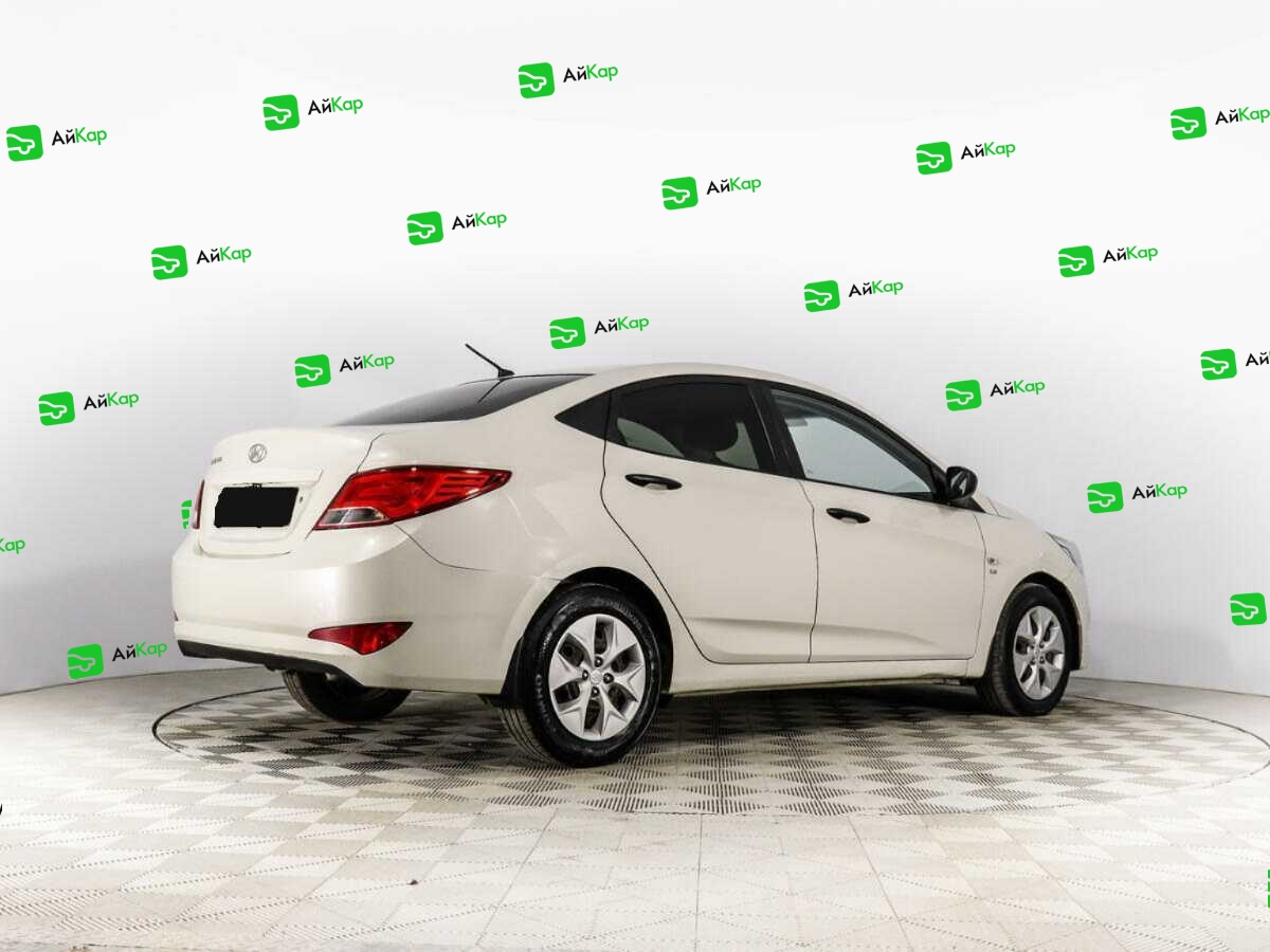 Hyundai Solaris с пробегом — 2016 год. Фото: #2