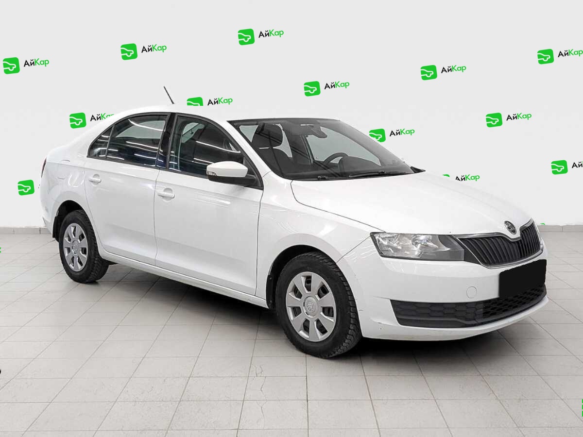 Skoda Rapid с пробегом — 2017 год. Фото: #2
