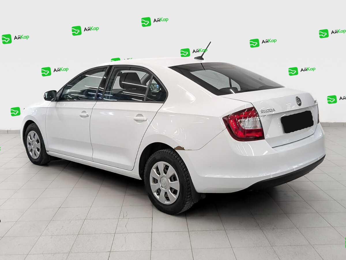 Skoda Rapid с пробегом — 2017 год. Фото: #6