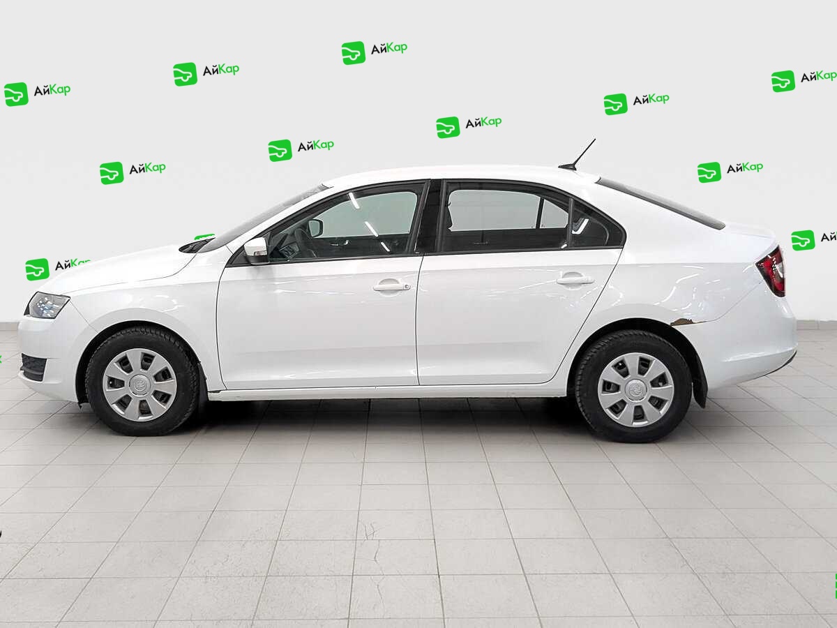 Skoda Rapid с пробегом — 2017 год. Фото: #7